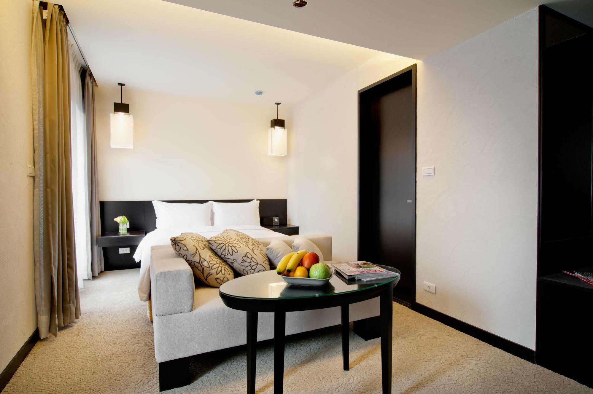 The Corner House Hotel Tajpej Kültér fotó